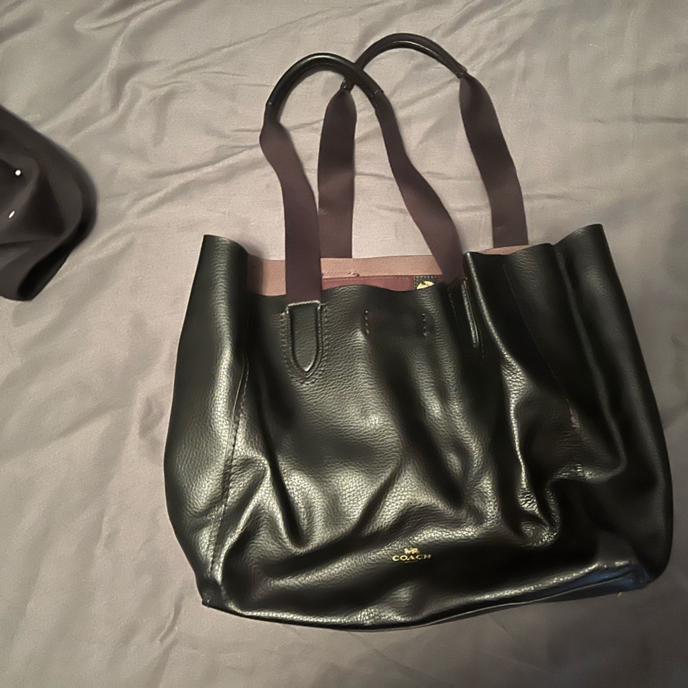 Black coach tote bag